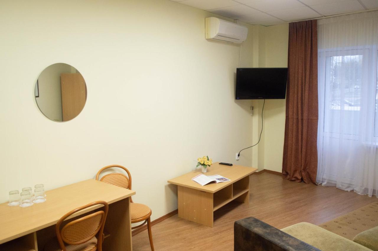 Voyage Hotel Minszk Kültér fotó